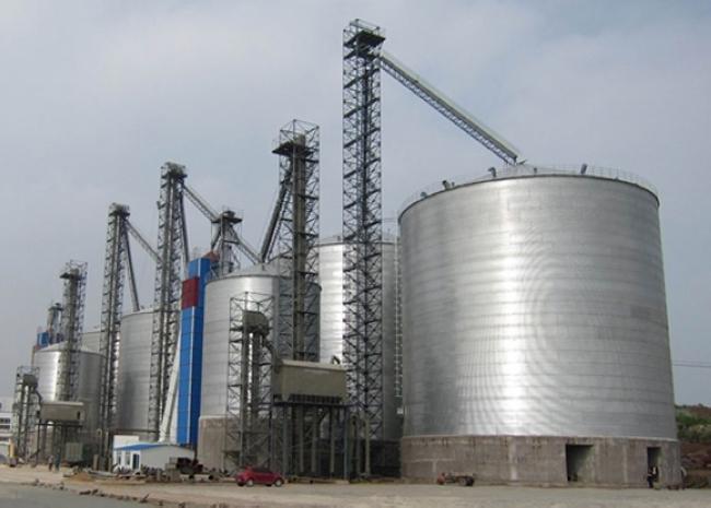 沧源大型钢板库构造参数及水泥储存质量